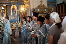 Успение Божией Матери. Всенощное бдение в Успенском Градо-Хабаровском соборе. 27 августа 2011г.